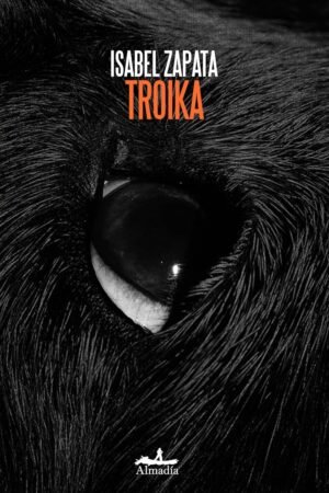 Troika de Isabel Zapata